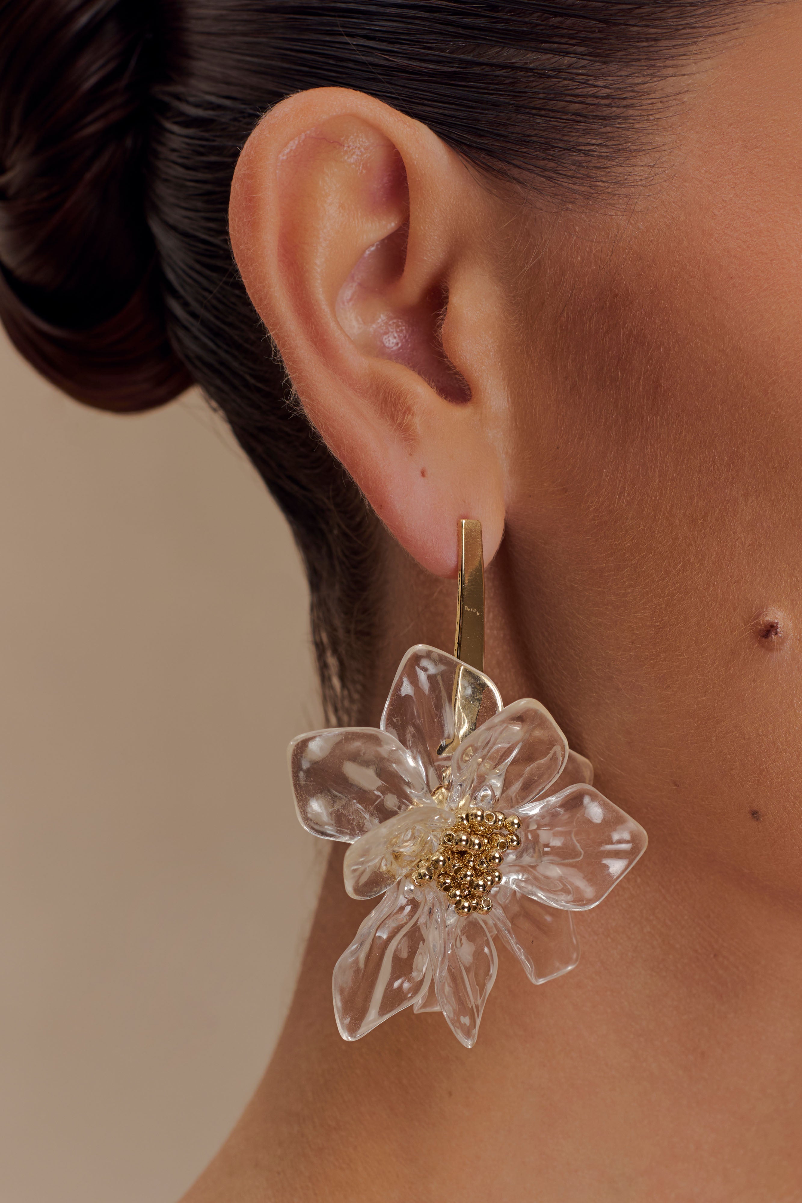 Naomi Acrylic Flower Earring - Gold